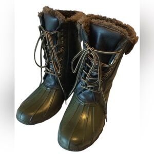 Steve Madden Brown Leather & Olive Green Rubber Warm Winter Boots Chic Size 8